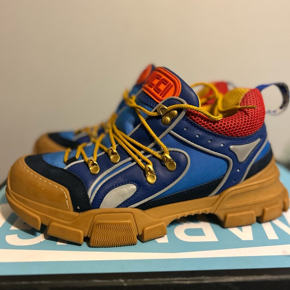 Men’s Gucci Flashtrek Sneakers - US 9M (EU 8.5)